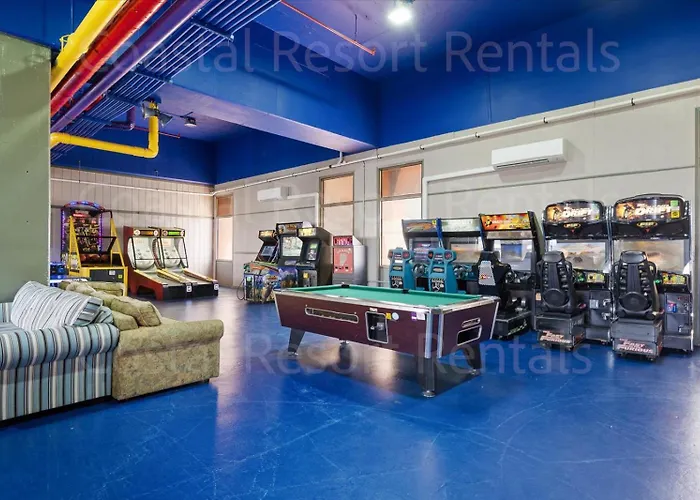 Spectacular Side Ocean Views From Spacious 2 Bedroom Capri With Indoor Pool! Ocean City