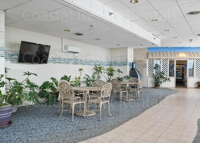 Spectacular Side Ocean Views From Spacious 2 Bedroom Capri With Indoor Pool! Ocean City