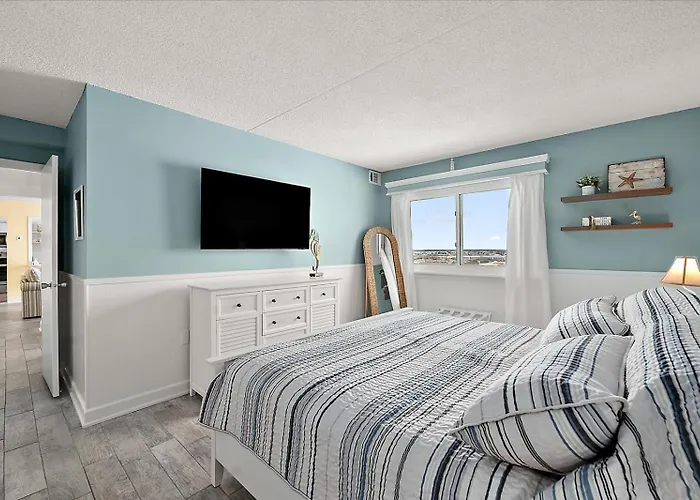 Spectacular Side Ocean Views From Spacious 2 Bedroom Capri With Indoor Pool!