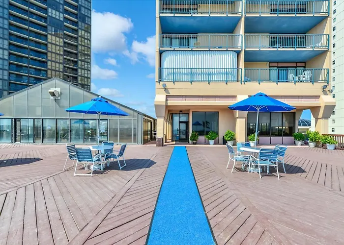Spectacular Side Ocean Views From Spacious 2 Bedroom Capri With Indoor Pool! Holiday home *