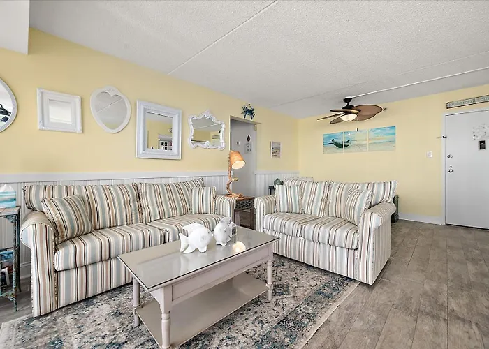 Holiday home Spectacular Side Ocean Views From Spacious 2 Bedroom Capri With Indoor Pool! *