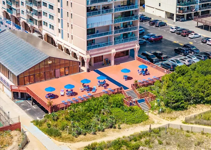 Spectacular Side Ocean Views From Spacious 2 Bedroom Capri With Indoor Pool! Holiday home